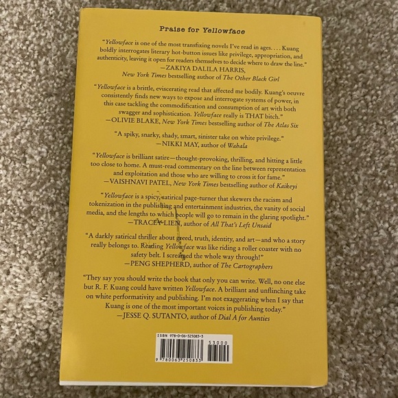 Fiction Book Bundle - Picture 4 of 6